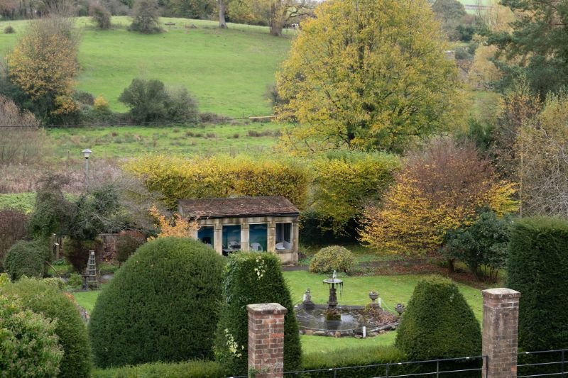 garden_outdoor