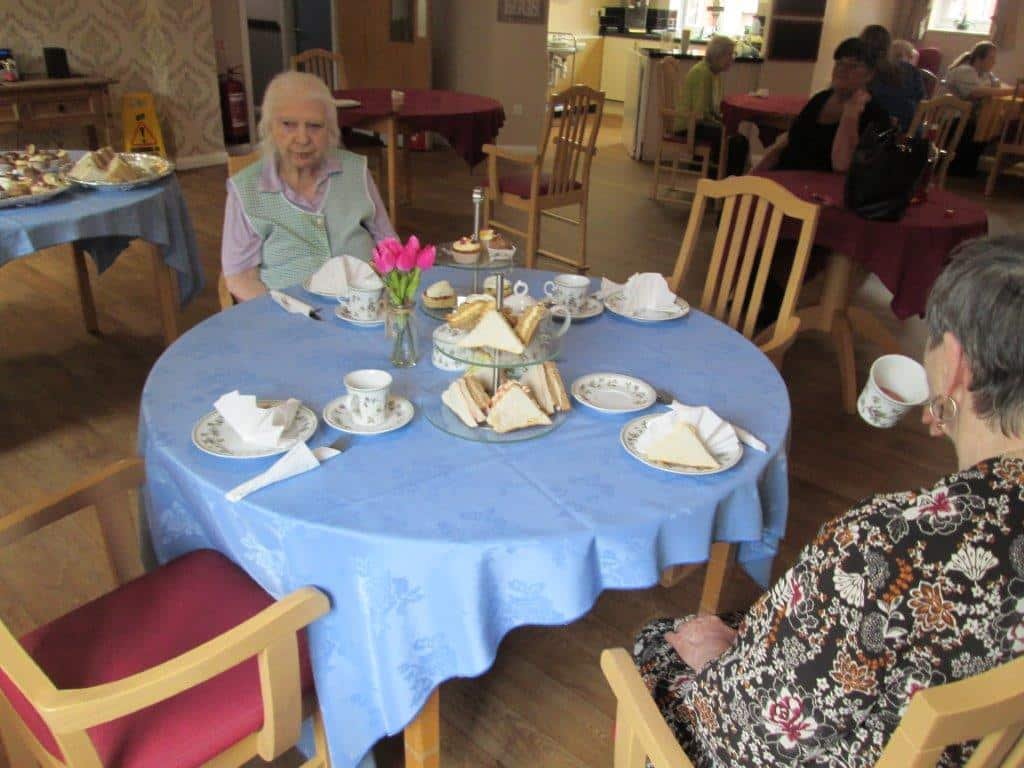 food_dining