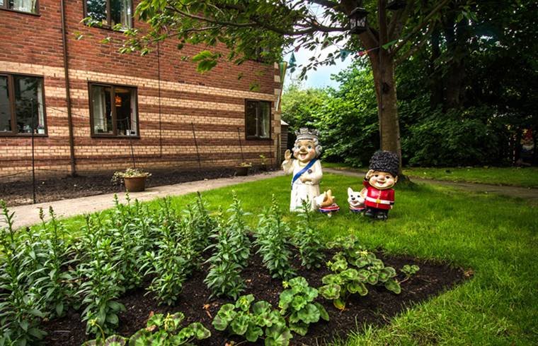 garden_outdoor