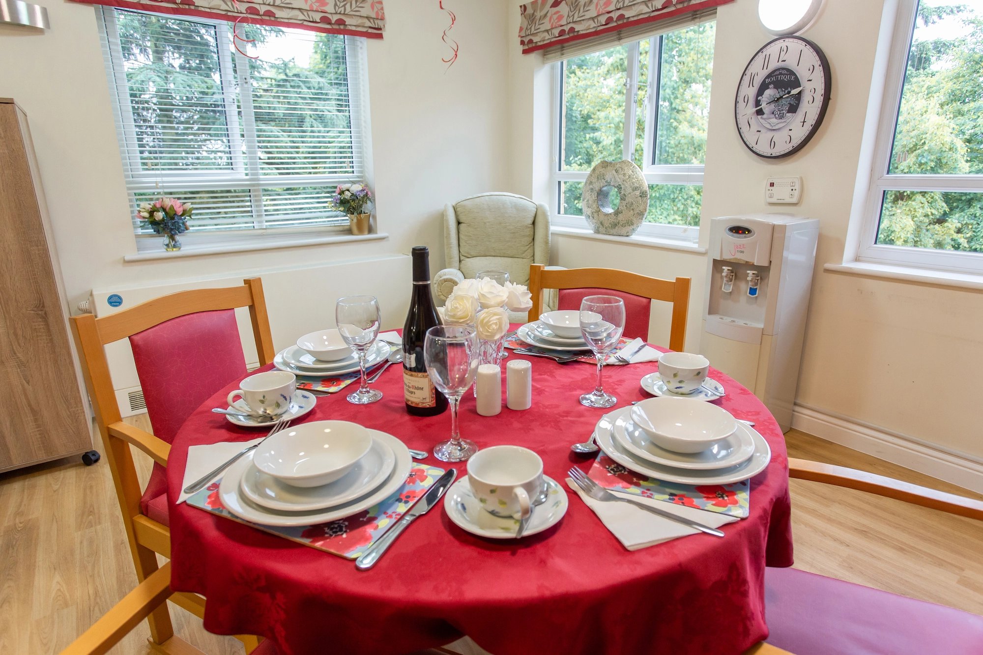 food_dining