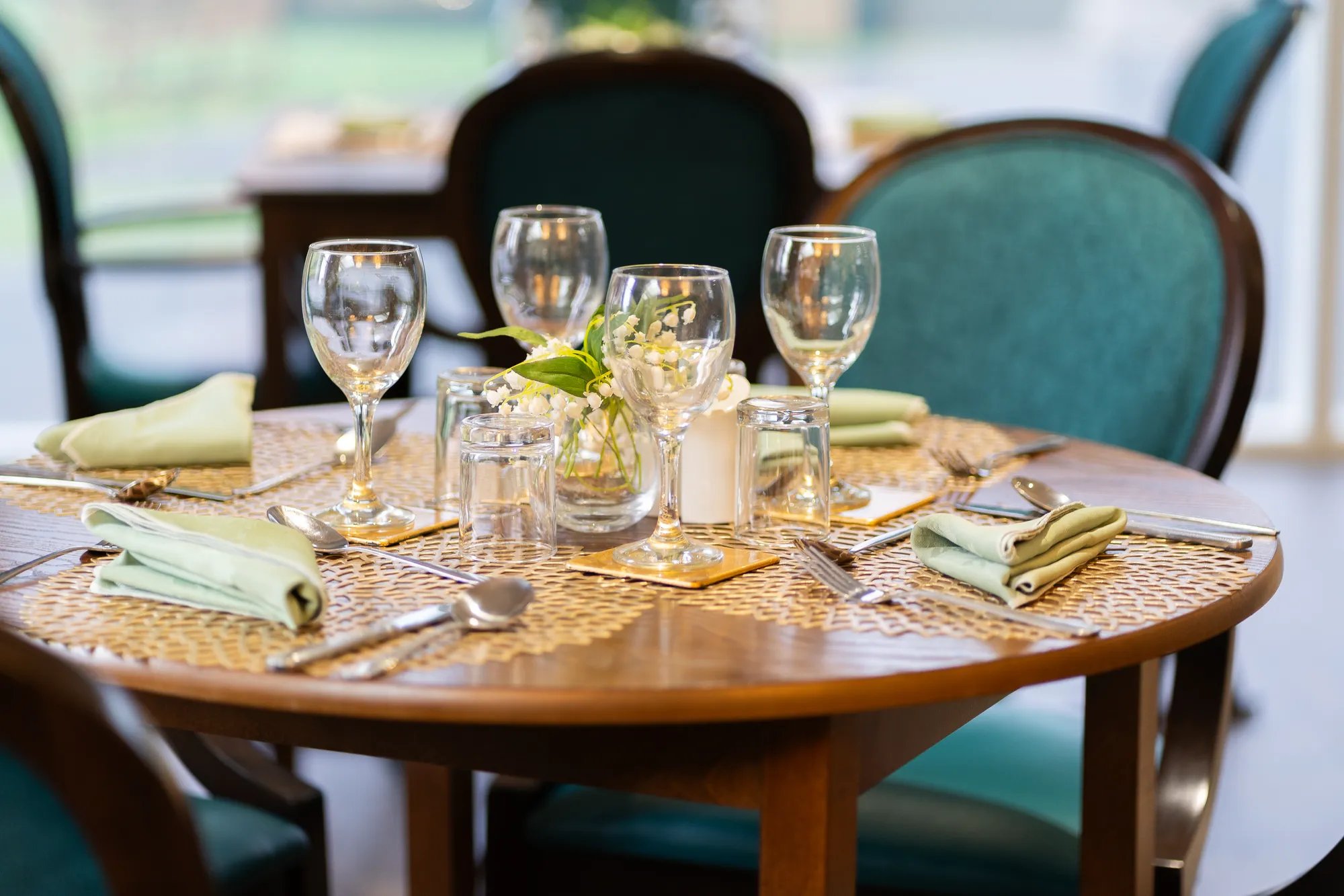 food_dining