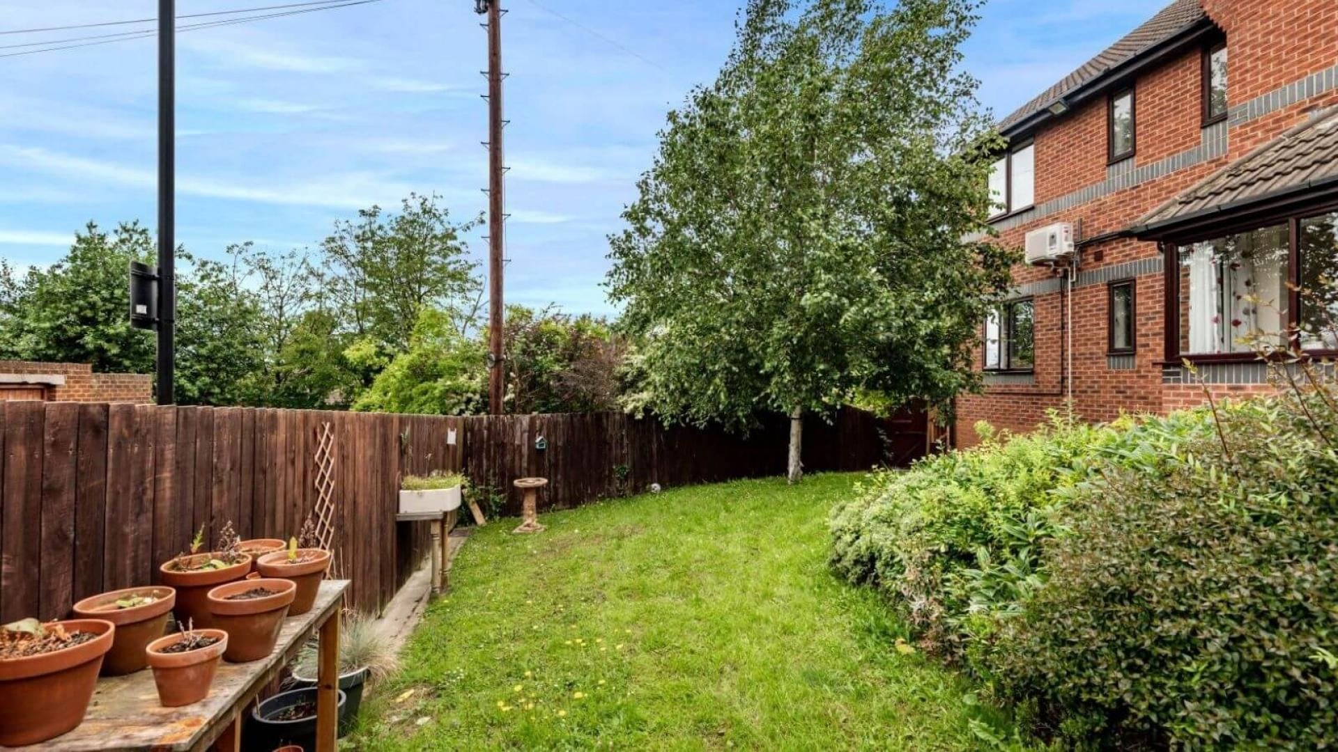 garden_outdoor