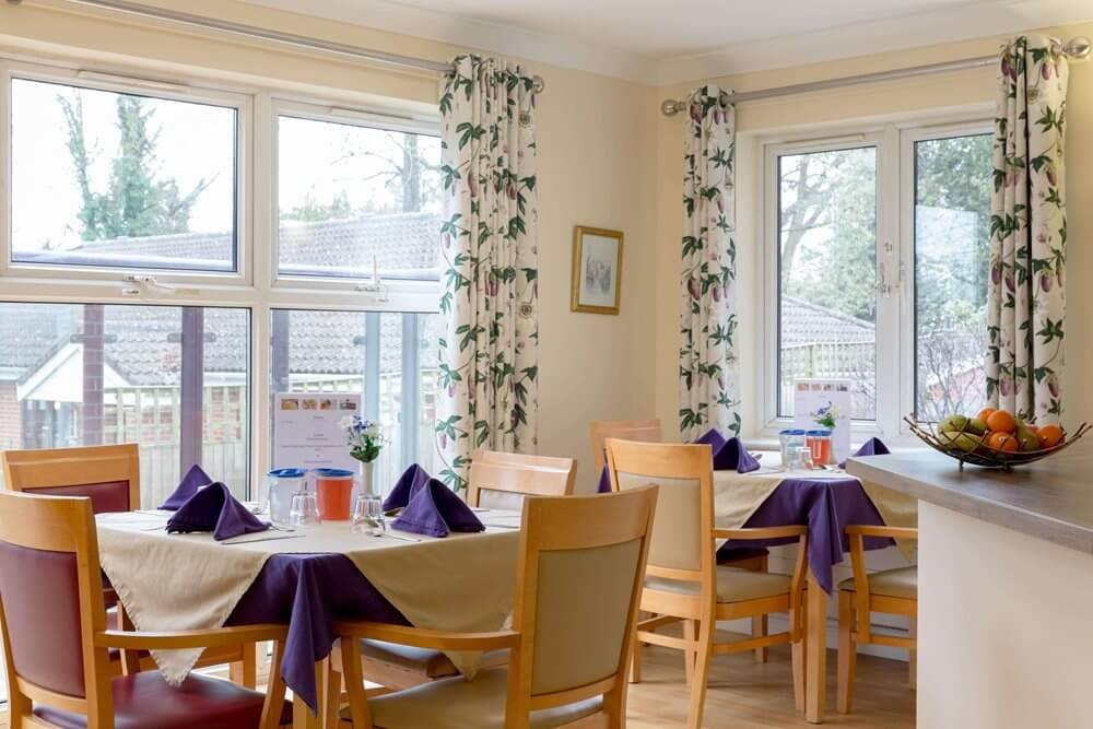 food_dining