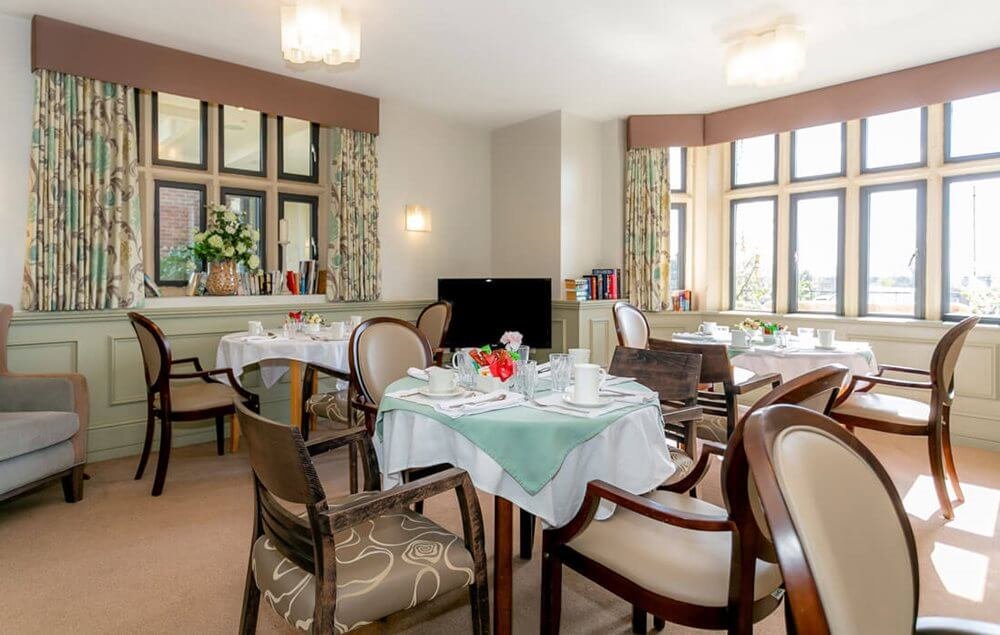 food_dining