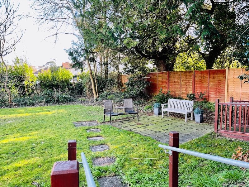 garden_outdoor