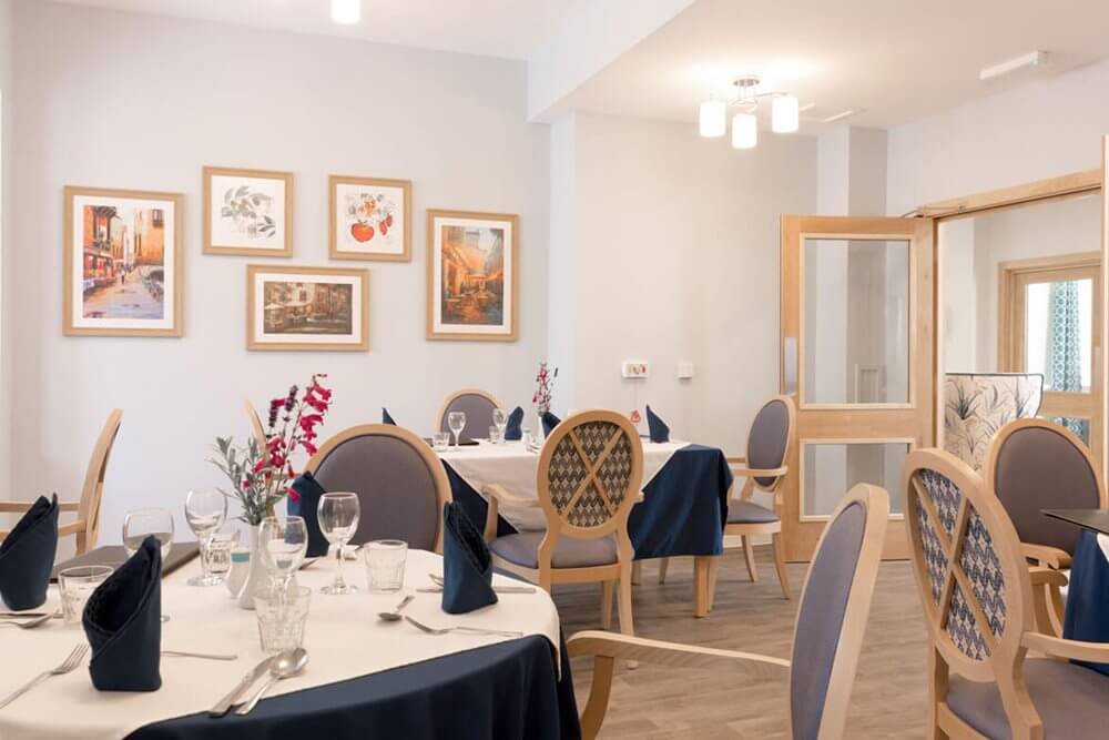 food_dining