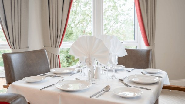 food_dining