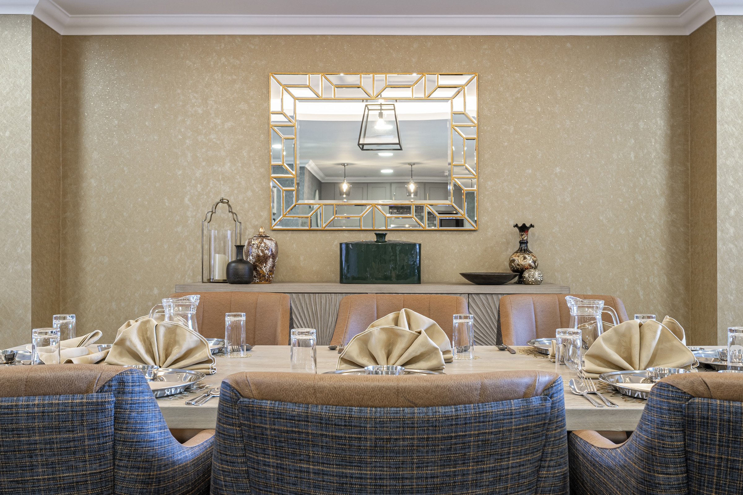 food_dining