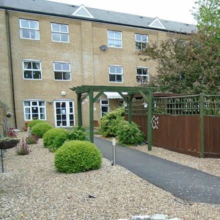 garden_outdoor
