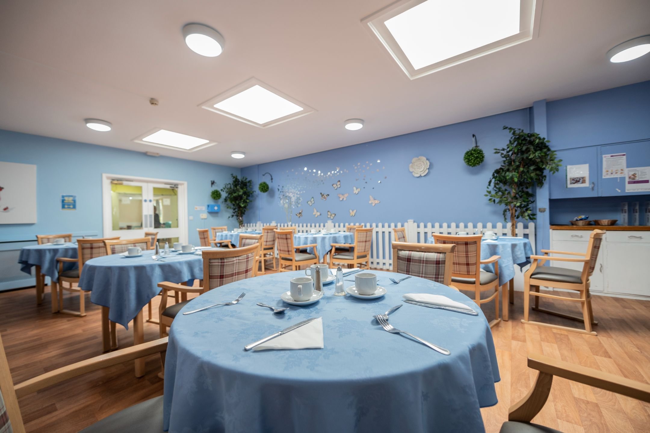 food_dining