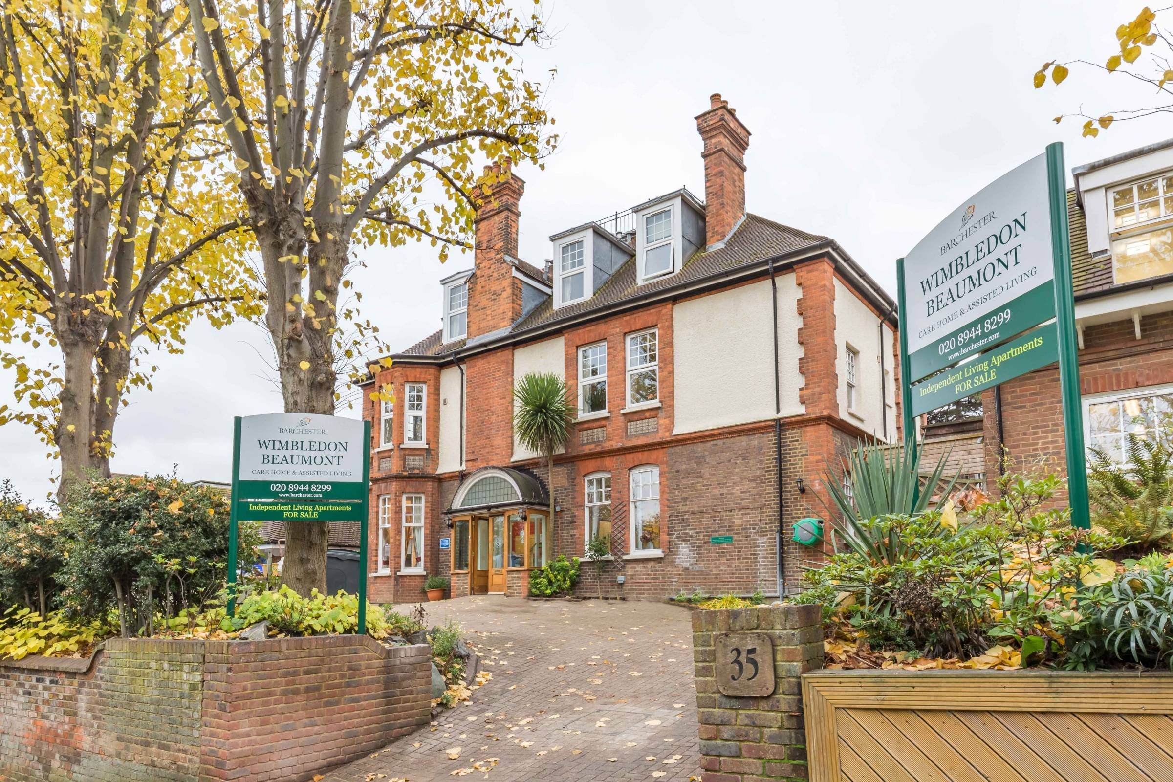Barchester - Lynde House Care Home