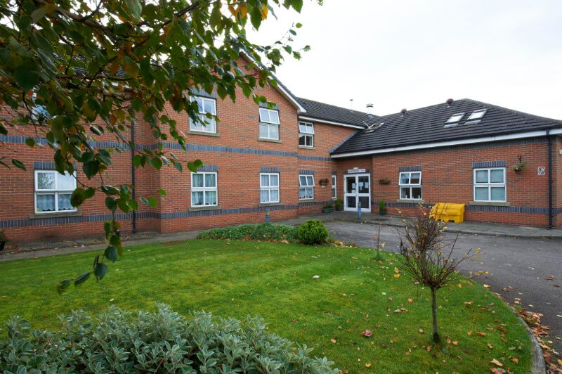 Hollins Park Care Home - Care UK