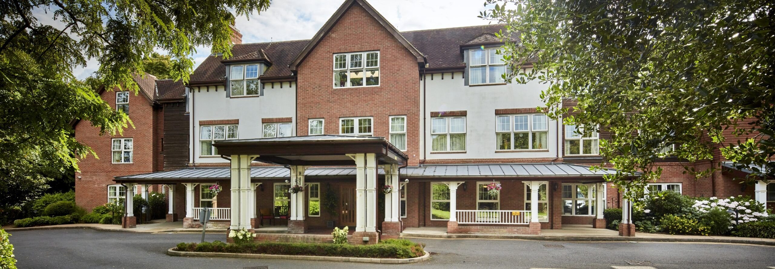 Esher Manor Care Home - Avery Collection