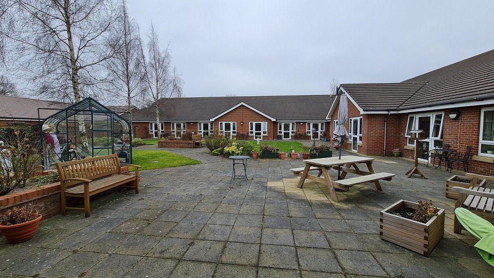 garden_outdoor