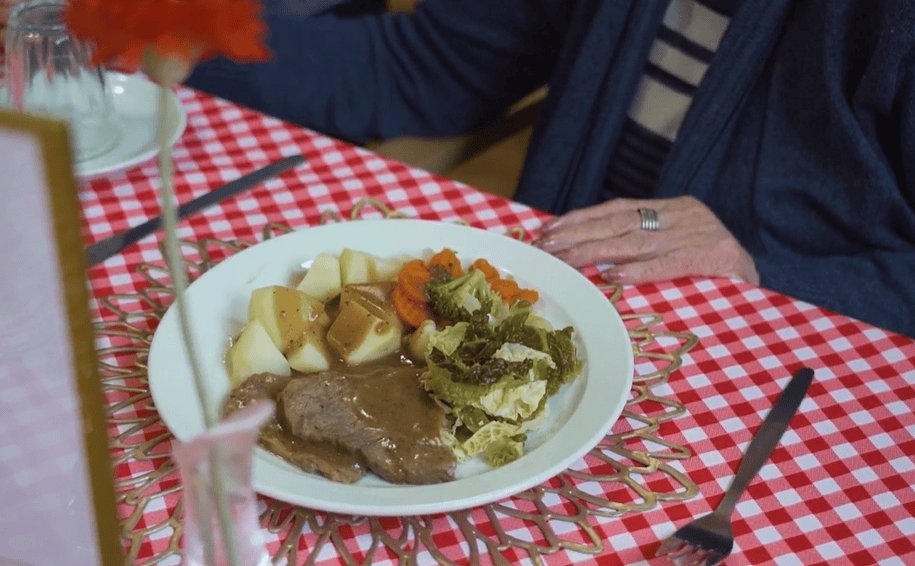 food_dining