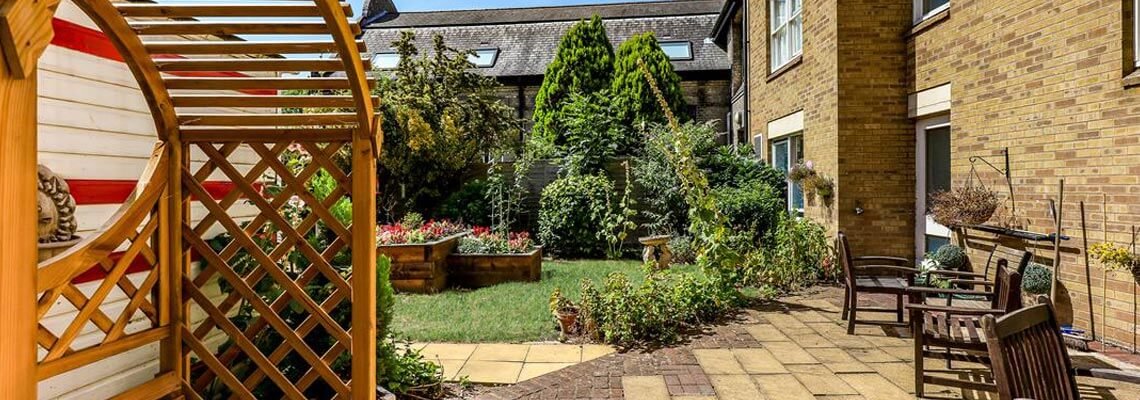 garden_outdoor