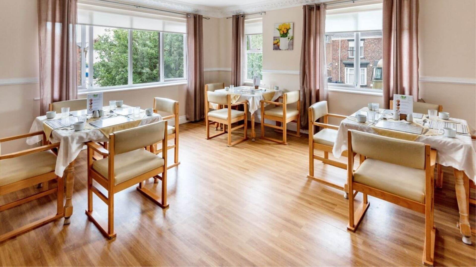 food_dining