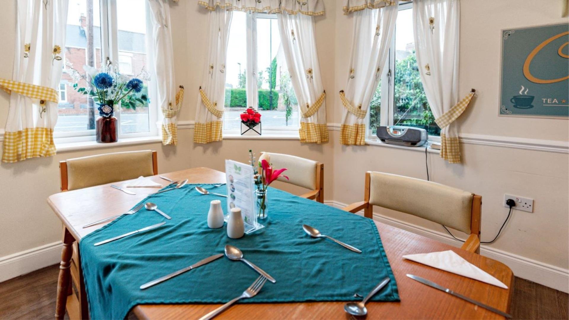 food_dining
