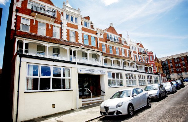 The Avenues Care Centre