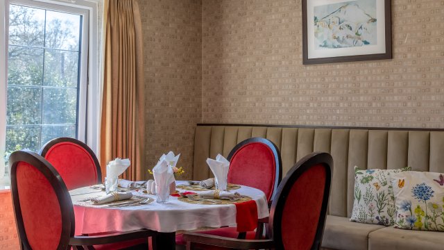 food_dining