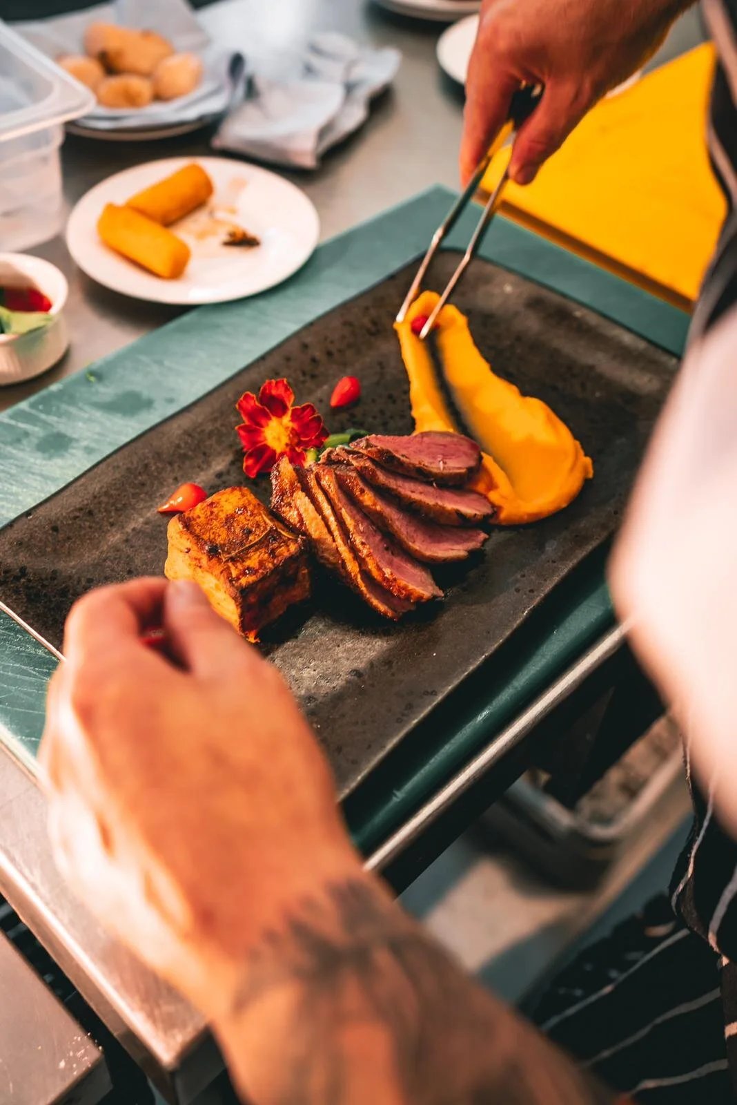 food_dining
