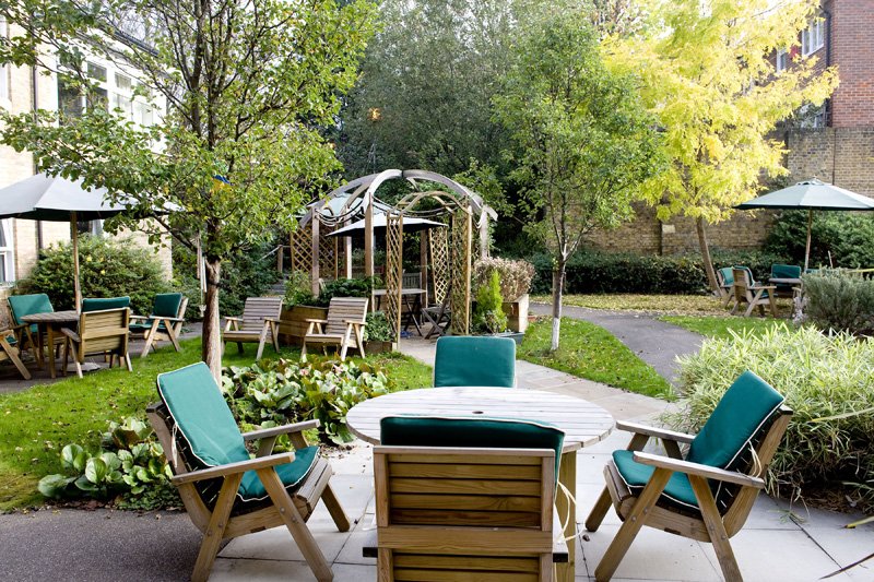 garden_outdoor