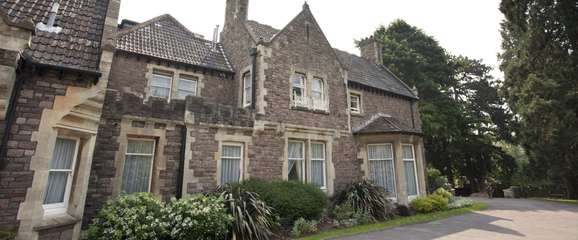 Waltham House - Cedar Care Homes