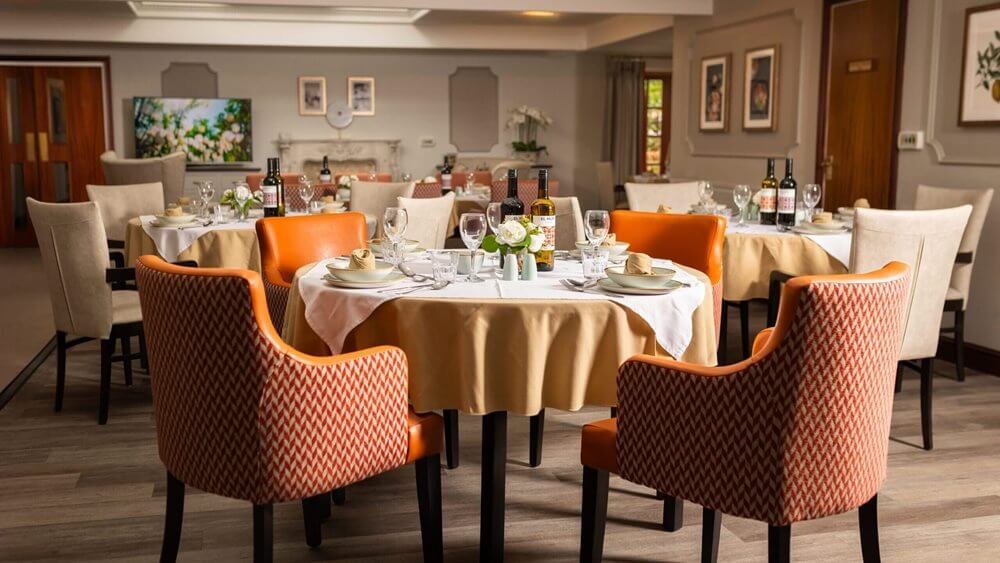 food_dining