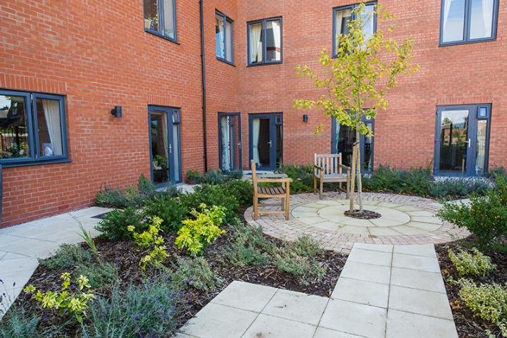 garden_outdoor