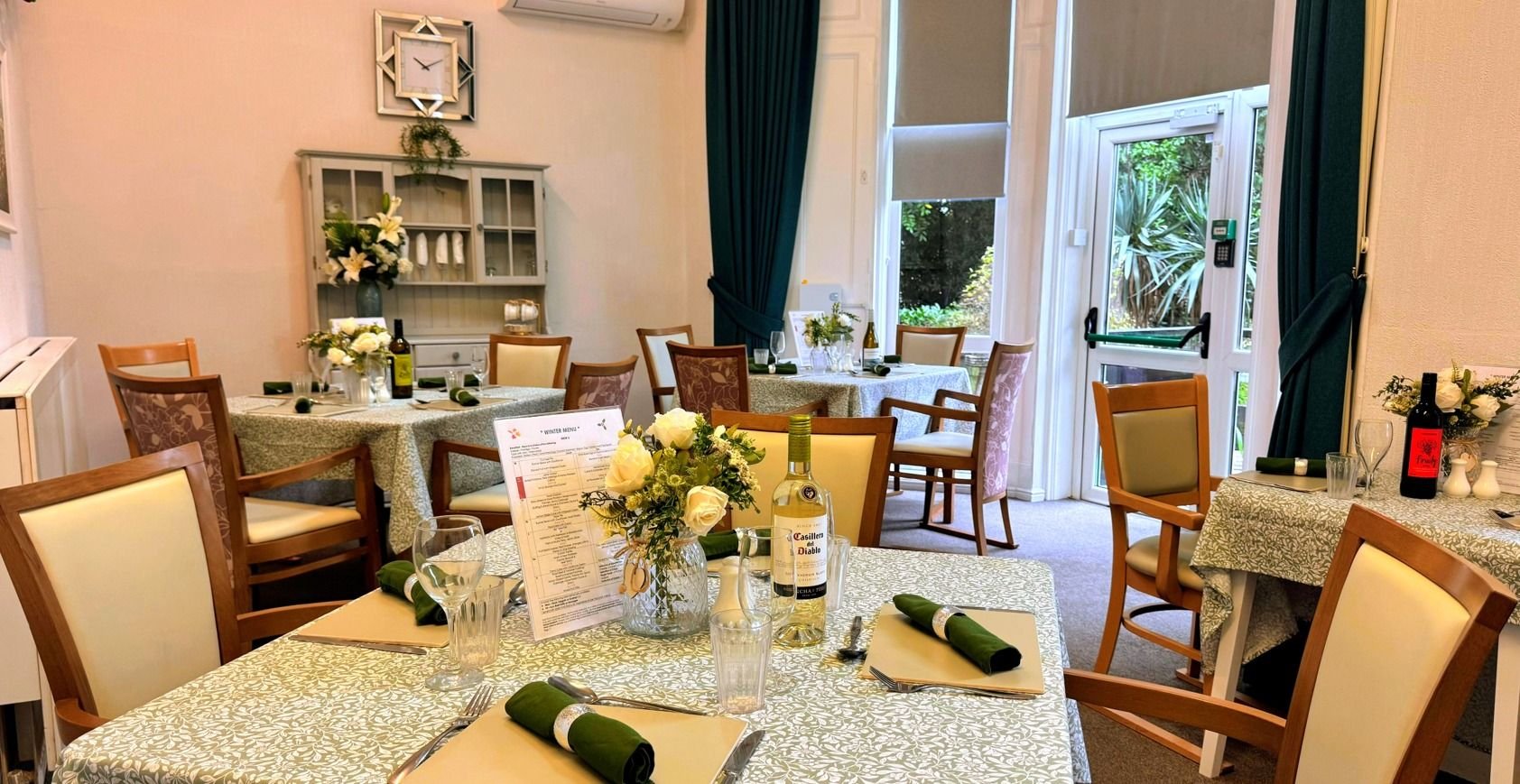 food_dining