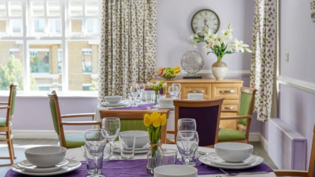 food_dining