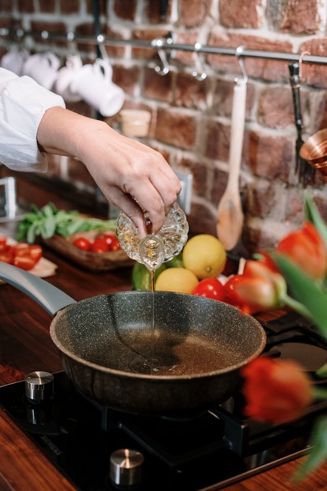 food_dining