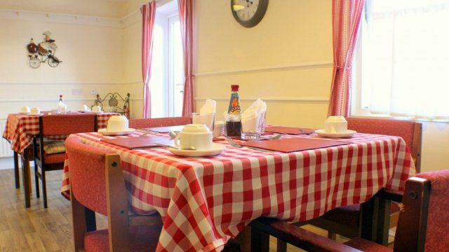 food_dining