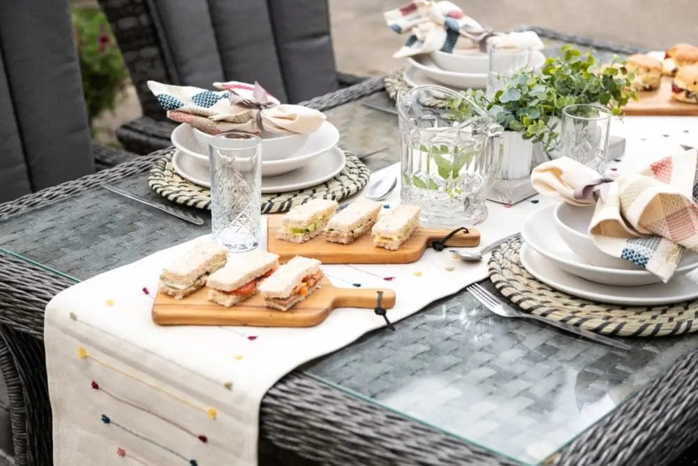 food_dining