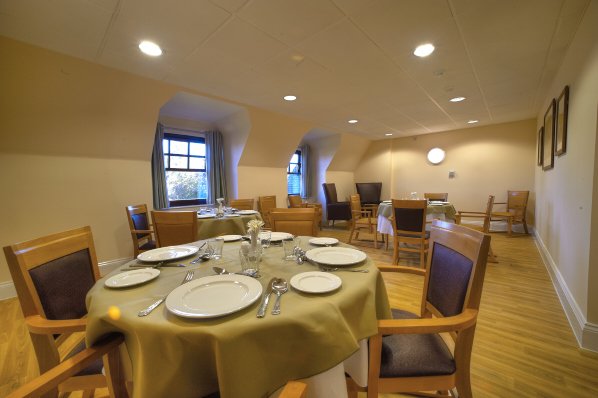 food_dining