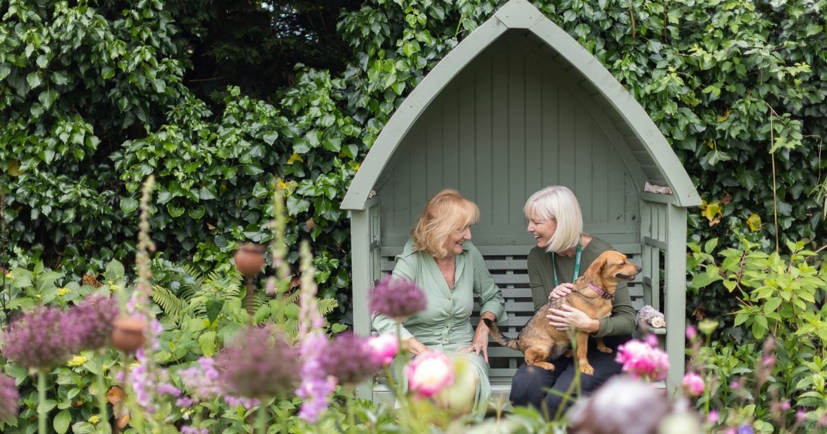 GoodOaks Homecare Aylesbury - Visiting & Live in Care