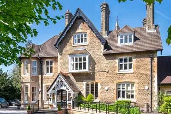 Eversfield Care Home - Elizabeth Finn Homes