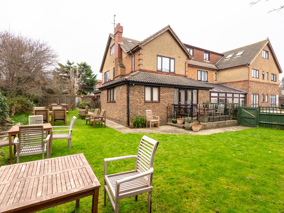 garden_outdoor