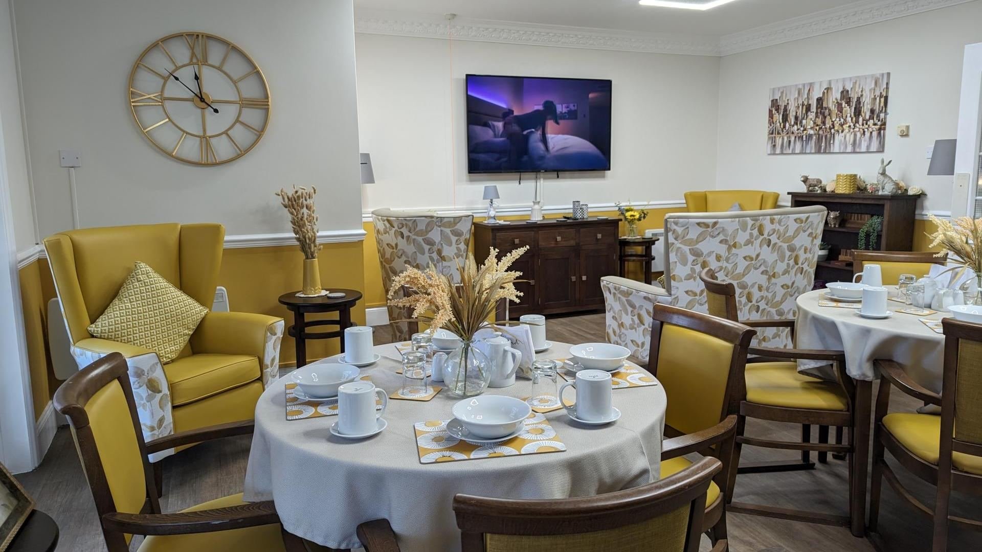 food_dining