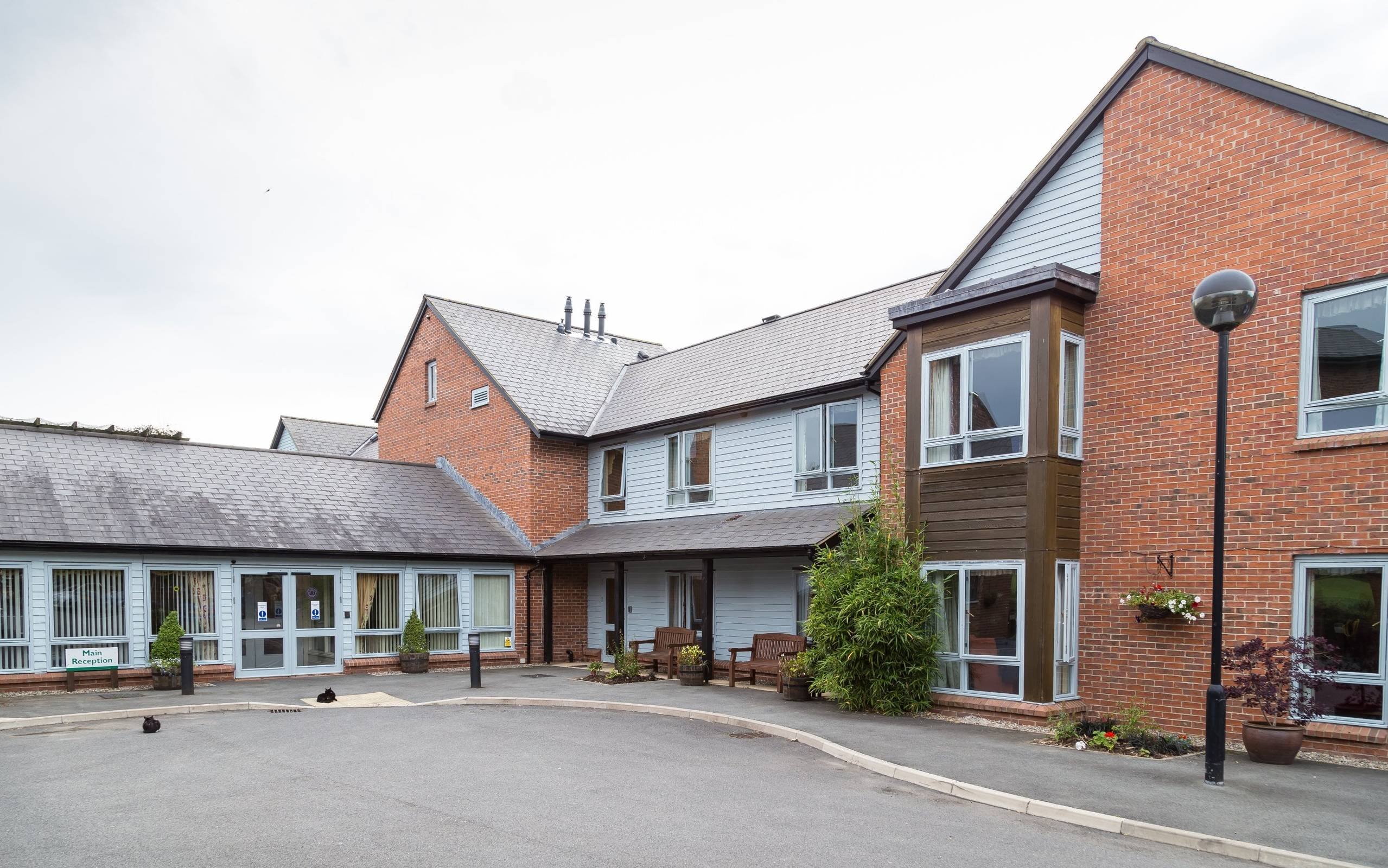 Barchester - Crabwall Hall Care Home