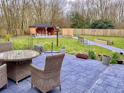 garden_outdoor