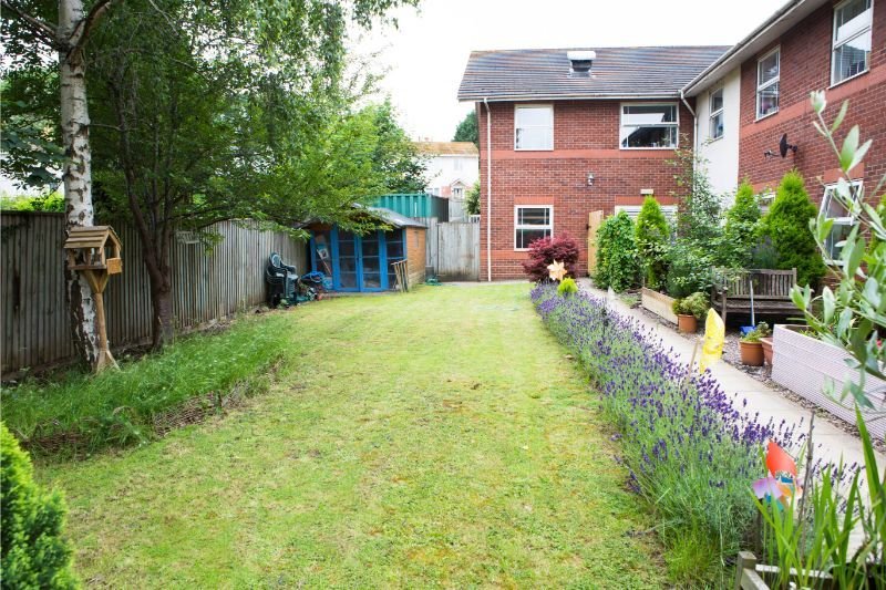 garden_outdoor