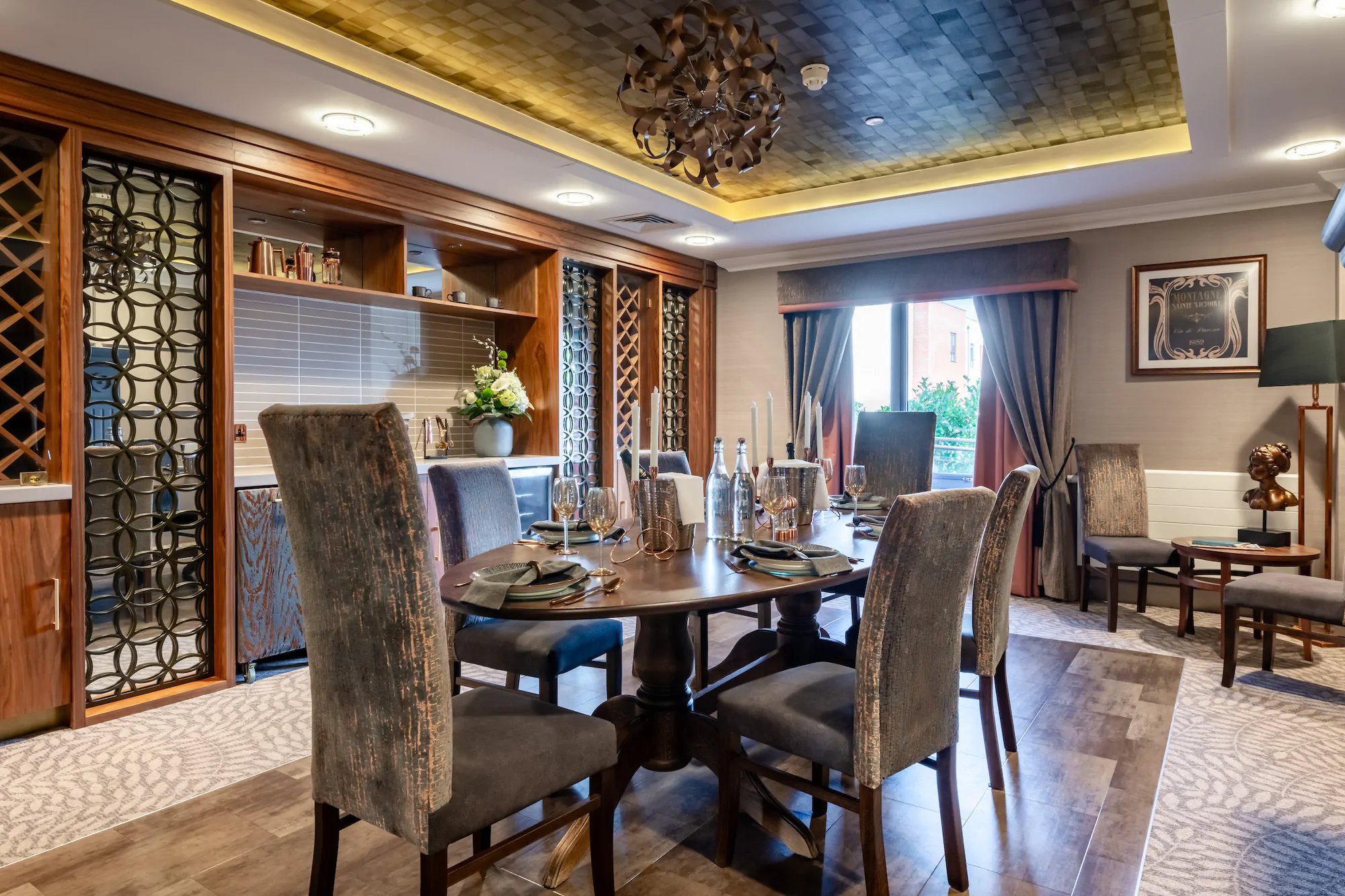 food_dining