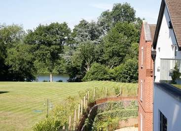 garden_outdoor